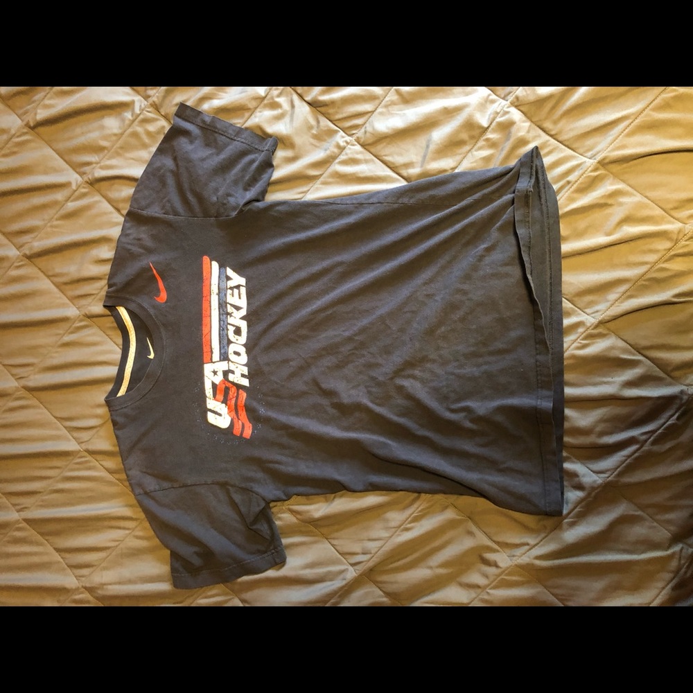 USA hockey shirt